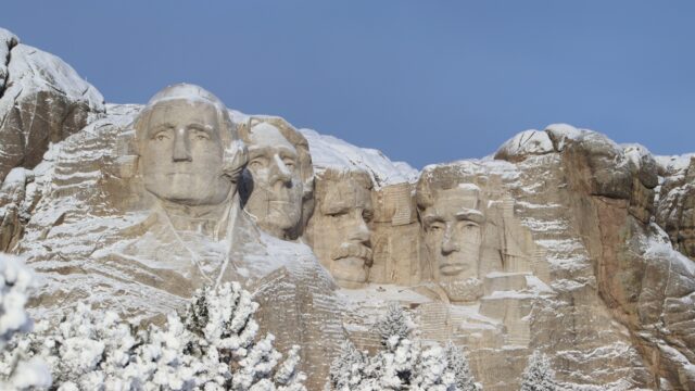 Mount-Rushmore-Naional-Memorial