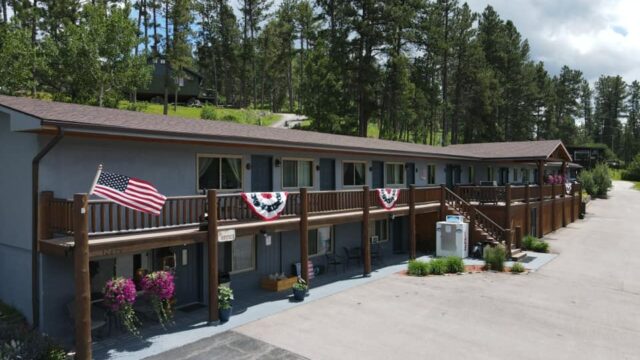 Mountain-View-Lodge-Cabins